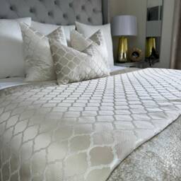 Champagne Bed Runner, Throw Blanket Comforter Double King Size Super King, Luxury Bedding Set, Runner For Or Hotel/Camley