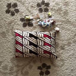 Handwoven Silk Ikat Velvet Pillow Cover Red Black Geometric - thumbnail 2