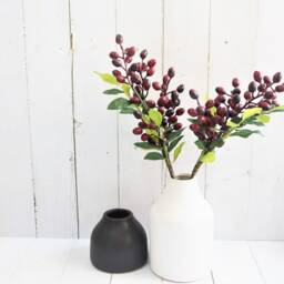 Life Like Berry, Rustic Burgundy Christmas Decor, Wreath Filler, Artificial Red Table Centerpiece, Bouquet Filler - thumbnail 3