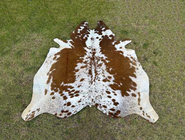 Natural Brown & White Spotted Cowhide Rug-Luxurious Hair On Hide For Living Room-Brazillian Cowhide-Western Decor-Floor Area Rug - image 1