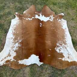 Natural Brown & White Spotted Cowhide Rug-Luxurious Hair On Hide For Living Room-Brazillian Cowhide-Western Decor-Floor Area Rug - thumbnail 3