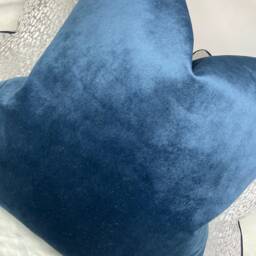 High Quality Polyester - Velvet, Plain Navy Indigo Cushion Cover, Soft Touch Pillow Cover 20 - thumbnail 2