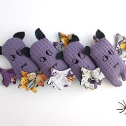 Handmade Waffle Cotton Bat Rattle, Spooky-Cute Baby Toy, Gothic, First Halloween, Shower - thumbnail 2