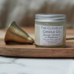 Cedarwood & Lemongrass Scented Candles Made With Essential Oils & Natural Wax - Handmade in Clovelly - thumbnail 3