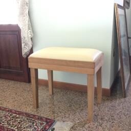 Upholstered Oak Bench - thumbnail 4