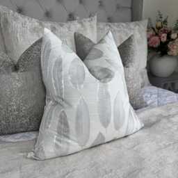 Ivory Silver Leaf Design Cushion Cover - Pillow Cover, Elegant Luxury Sofa Or Bed Decor - Handmade Cushion Cover, Modern Home - thumbnail 4
