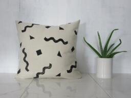 Cream Linen Pillow Cover With Black Geometric Wiggle Print/Decorative Throw Cushion Confetti Shapes Bedding Accent Squares Triangles Bold - thumbnail 1
