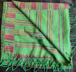 Warm Green Cosy Blanket 4 Parties Festivals & Snuggling. A Lovely Soft Touch, Very Warm, Nice & Lightweight Shawl Scarf Throw - thumbnail 1