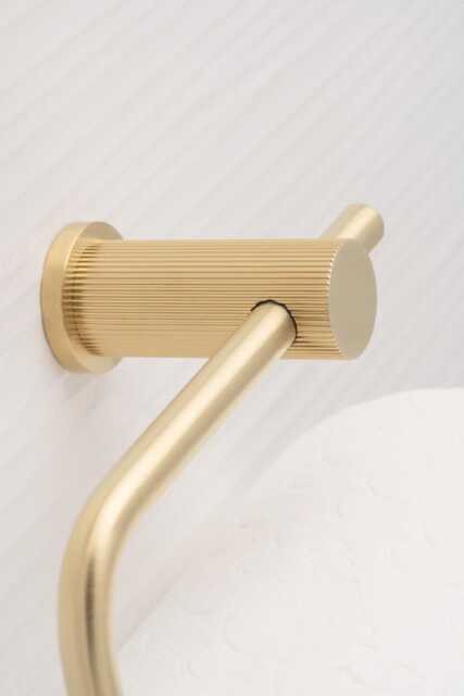 Solid Brass Paper Holder With Stunning Reeded Lined Pattern. Luxury Item To Bring Your Bathroom Decor A New Level. Toilet Roll - image 1