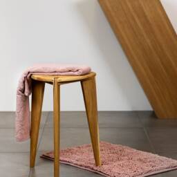 Acacia Shower Stool M45 - Handmade 3-Leg Bathroom Bench Spa Seat, Water Resistant - thumbnail 4