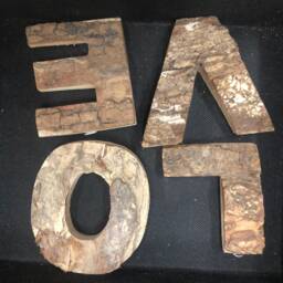 8cm Wooden Bark Numbers & Letters Wall Hanging Hand Made Wood Natural Name Sign - thumbnail 3