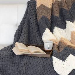 Handmade Chunky Knit Plaid, Soft Micro Polyester Throw, Cream White Decor, Grey Sofa Cover, Trending Puffy Blanket - thumbnail 3