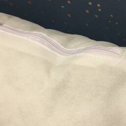 16x20 Inch Pillow Insert Hypoallergenic Polyester Filling, Zippered - thumbnail 3