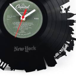 Wall Clock - Vinyl Record Reuse Recycling Sustainable Design Wall Decoration- New York - thumbnail 2