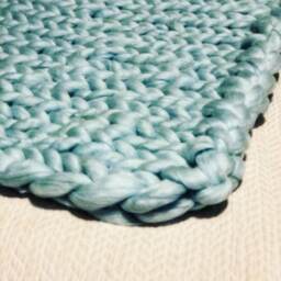 Super Chunky Wool Blanket - thumbnail 2