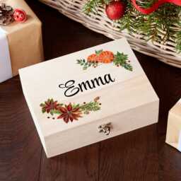 Personalised Festive Garland Christmas Eve Box - thumbnail 4