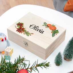 Personalised Festive Garland Christmas Eve Box - thumbnail 2