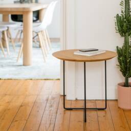Oak Side Table With Black Frame & Round Top - thumbnail 3