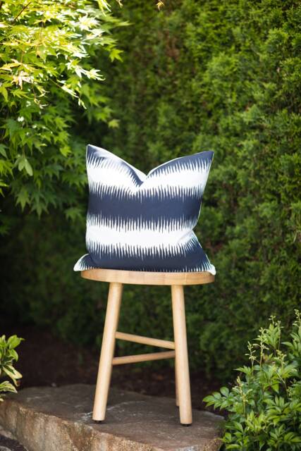 Ocean -- Navy & White Abstract Indoor/Outdoor Pillow Cover ??? Outdoor & Lumbar - image 1