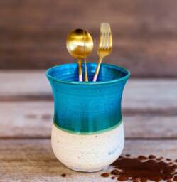 Handmade Turquoise Ceramic Utensil Caddy With Drainage Bathroom Toothbrush Holder