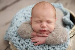 Chunky Glacier Blue Baby Blanket Newborn Photography Prop