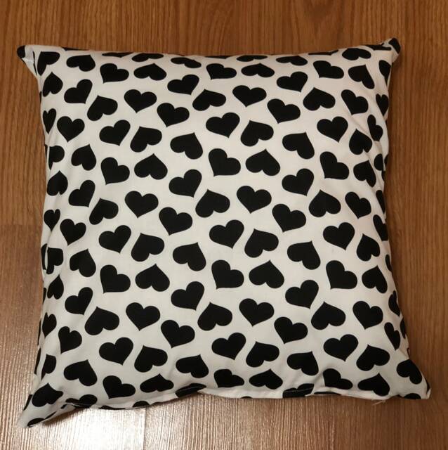 Black Hearts Pillow Cover - image 1
