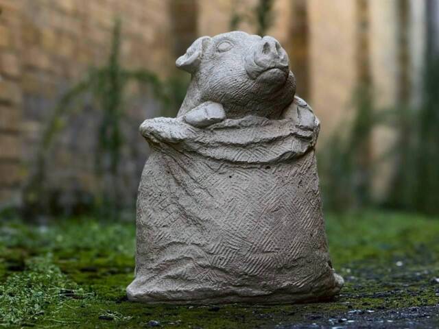 Funny Pig in Sack Garden Statue Concrete Farm Animal Sculpture Stone Yard Decoration Cement Ornament Outdoor Home Art Pet Lover Gift - image 1