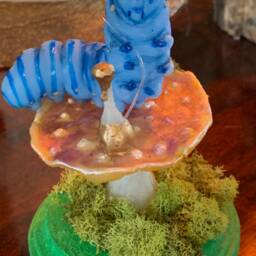 Alice in Wonderland Mushroom & Base Only ~ For Miniature Blue Caterpillar By Sutherland - thumbnail 2