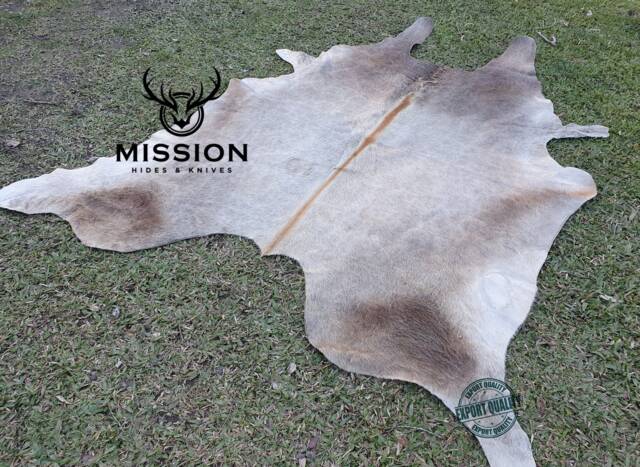 Large Gorgeous Golden Cowhide Rug Peau De Vache. Cow Skin - image 1