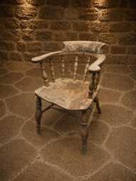 Antique Elm Ash Smoker's Bow Chair - English Country Captain's Rustic Farmhouse Circa 1820-1860 - thumbnail 1