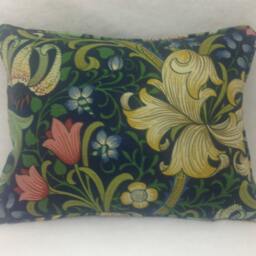 William Morris - Golden Lily Midnight/Green Classic Bold Floral Designer Cushion Cover Luxury Throw Pillow Handmade Home - thumbnail 2