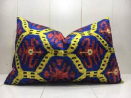 Silk Ikat Pillow Cover, Handwoven Accent Cushion - 16x24 - thumbnail 1