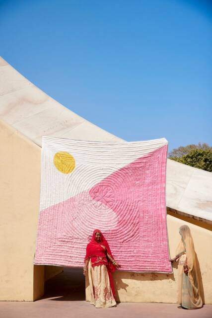 Hand-Block Printed Cotton Kantha Quilt - Reversible Pink Desert Sun Bedding Set, Twin/Queen King - image 1