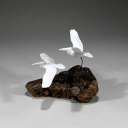 Pelican Duo From John Perry Pellucida Sculpture 5 Inches Long - thumbnail 3