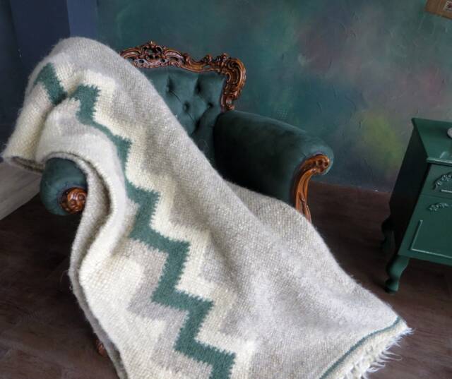 Handmade Wool Blanket Throw Scandinavian Geometric Coverlet - 220x190cm - image 1