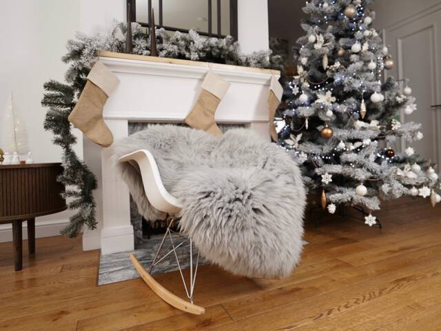 Sheepskin Grey Xl 48'' X 28 - image 1