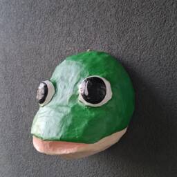 Paper Mache Frog Head, Romeo. Pond Creature, Fun Animal Wall Decor - thumbnail 4