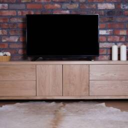 Hand-Crafted Oak Tv Cabinet - Modern Media Center With Drawers Clear Satin Finish - thumbnail 4