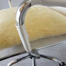 Genuine Medical Sheepskin Seat Pad Quilted Office Or Wheelchair Cushion - thumbnail 3