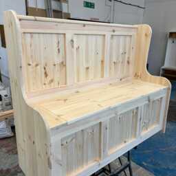 Monks Bench With Storage Ready To Paint Or Stain - thumbnail 4