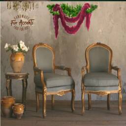 Faux Fur Christmas Garland - Soft Plush Holiday Decor - thumbnail 4