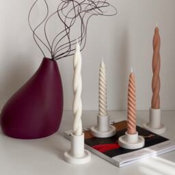 Round Jesmonite Candlestick Holder Minimalist Table Decor - thumbnail 3