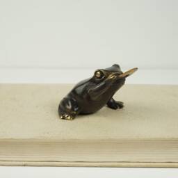 Frog Eating Coin Statue, 2.5 - thumbnail 4