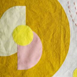 Decorative Wall Hanging Design in Linen Geometric Pattern Natural Fibers Dye Handmade - thumbnail 3