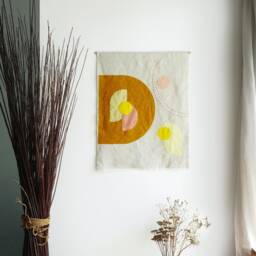 Decorative Wall Hanging Design in Linen Geometric Pattern Natural Fibers Dye Handmade - thumbnail 2