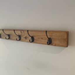 Rustic Reclaimed Wood Coat Rack Handmade Farmhouse Entryway Organizer in Dark Oak - thumbnail 3