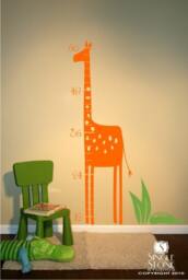Nursery Giraffe Wall Decal Growth Chart - Vinyl Stickers Art Custom Home Decor - thumbnail 2