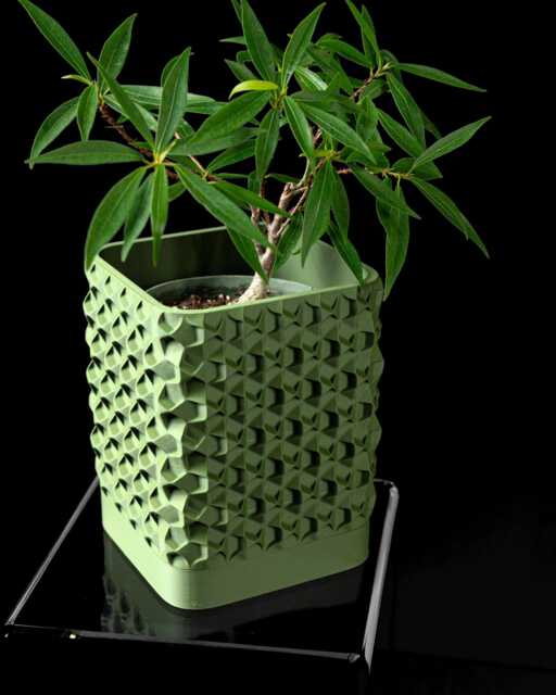 3D Printed Geometric Square Planter Modern Indoor Plant Pot - image 1