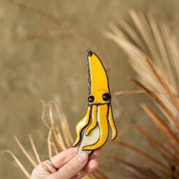 Banana Fused Glass Suncather. Kitchen Decor, Funny Wall Sun Catcher, Nursery Window Hangings, Mother's Gift - thumbnail 2