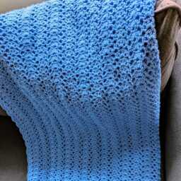 "New Handmade Easy Care ""Shells"" Crocheted Afghan/Blanket/Throw in Periwinkle - 64"" X 78"" - 5'4"" 6'6" - thumbnail 2